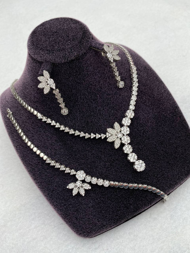 سرویس مجلل نقره جواهری زنانه کد 60036
