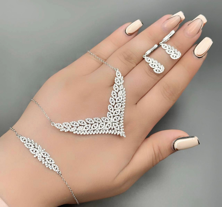 سرویس زنجیری نقره جواهری زنانه کد 60099