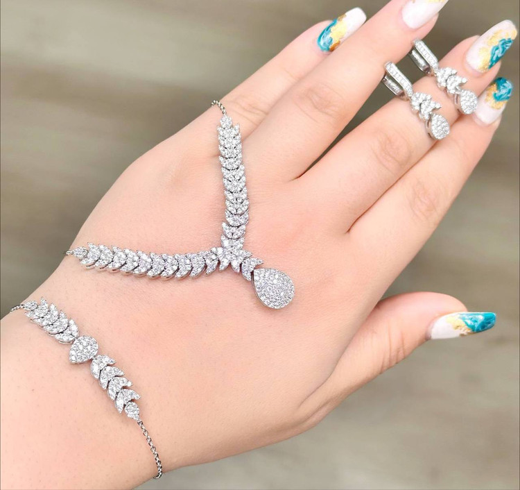 سرویس نقره جواهری زنانه کد 60248