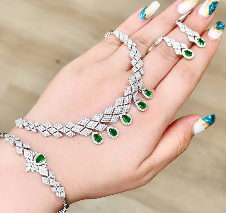 سرویس نقره زمرد جواهری زنانه کد 60275