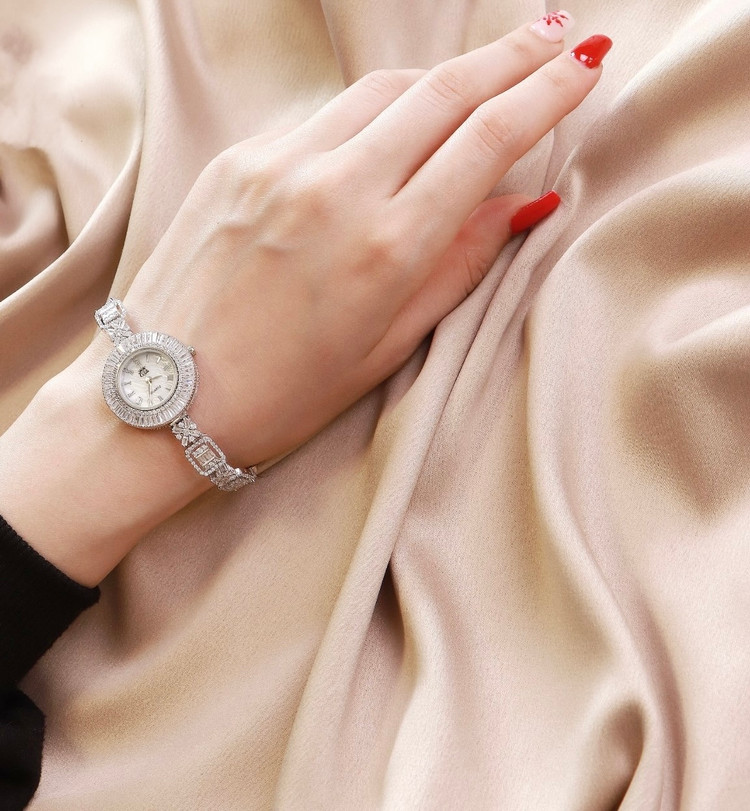ساعت نقره جواهری زنانه کد 80111