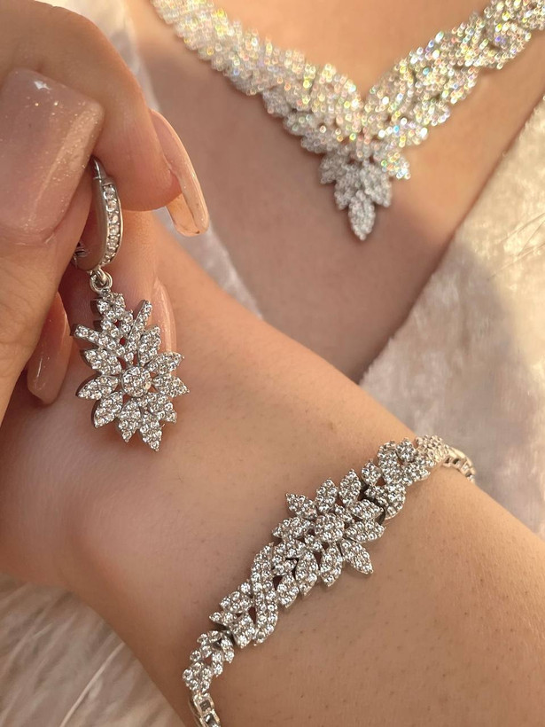 سرویس نقره جواهری زنانه کد 60338
