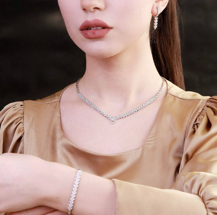 سرویس نقره جواهری زنانه کد 60352
