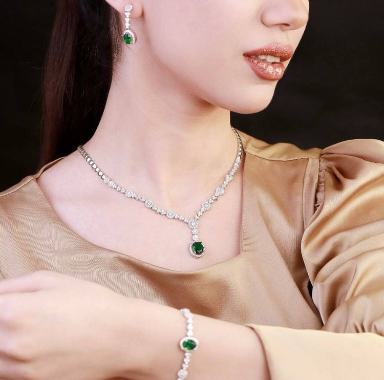 سرویس نقره زمرد جواهری زنانه کد 60355