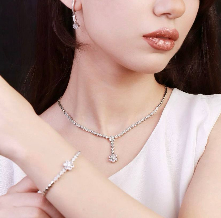 سرویس نقره جواهری زنانه کد 60366
