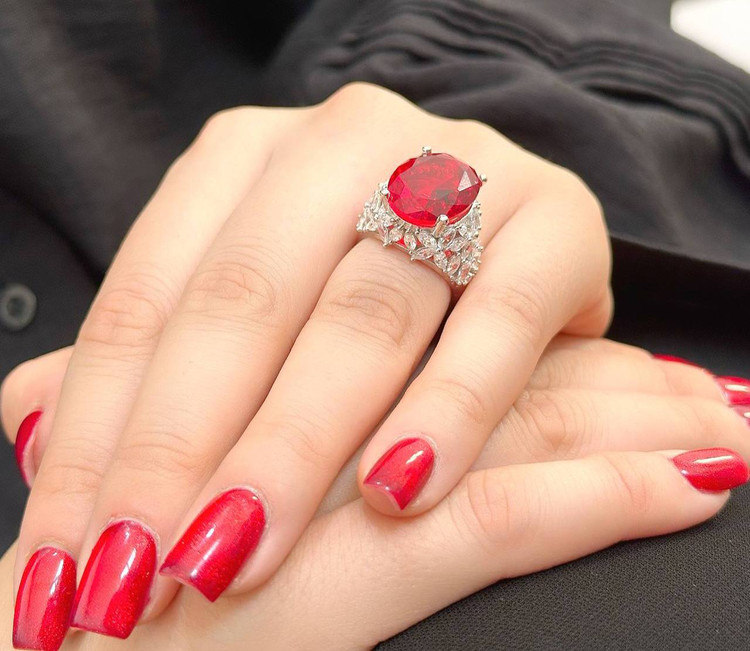 انگشتر جواهری یاقوت سرخ نقره زنانه کد 10984