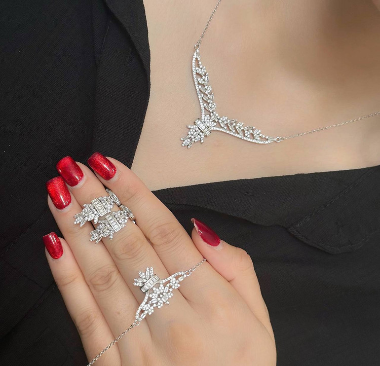 سرویس زنجیری نقره جواهری زنانه کد 60582