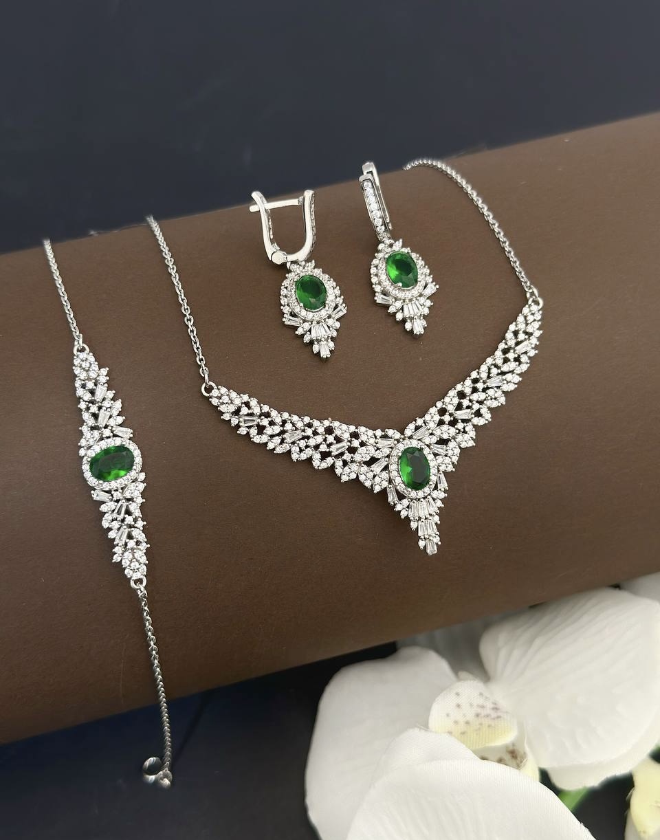 سرویس نقره زمرد جواهری زنانه کد 60715