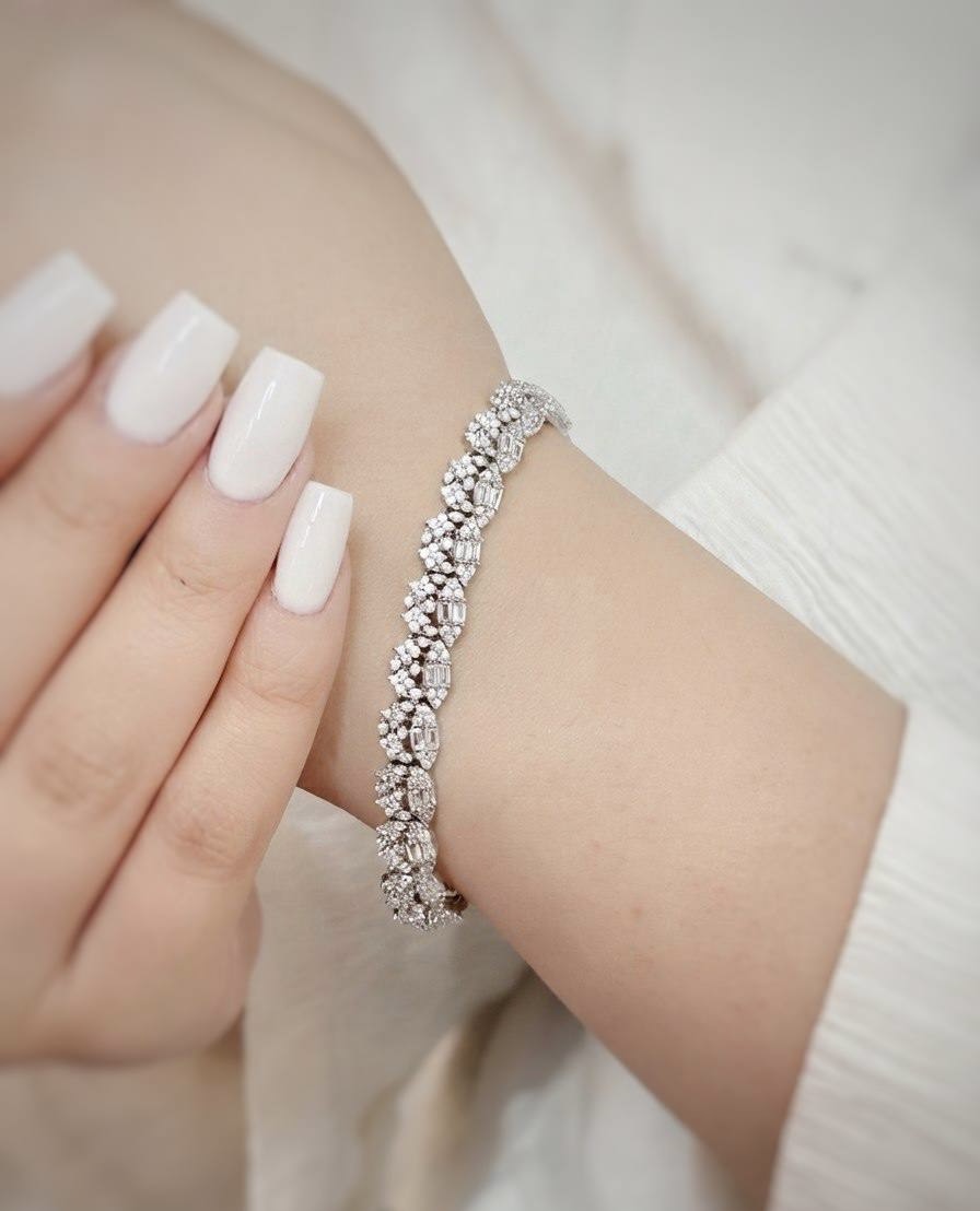 دستبند مجلل نقره زنانه کد 30772