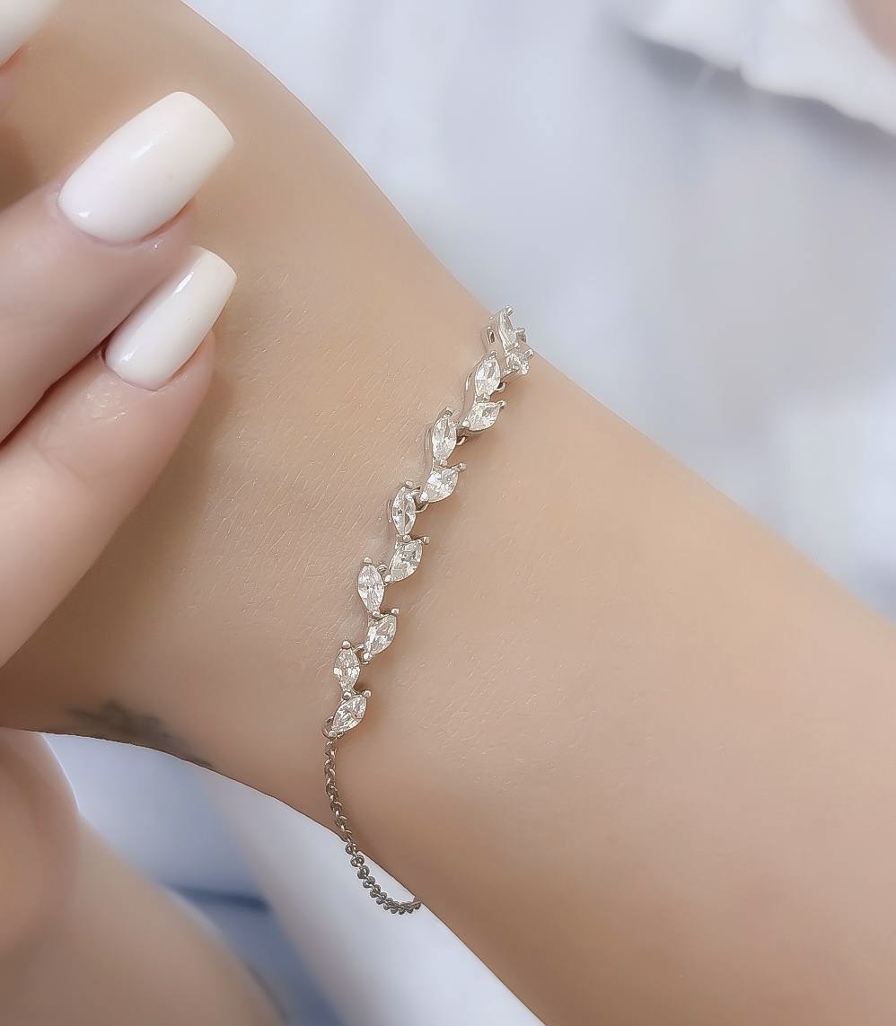 دستبند نقره زنانه کد 30795